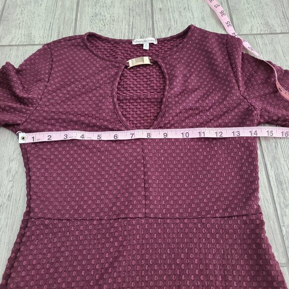 Charlotte Russe women's maroon/burgundy textured cutout bodycon dress size M - Picture 8 of 12